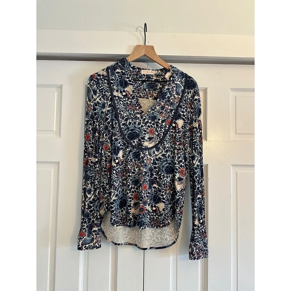 Tory Burch XS Navy Blue‎ Floral Butterfly Rayon Silk Trim V-Neck Blouse Top